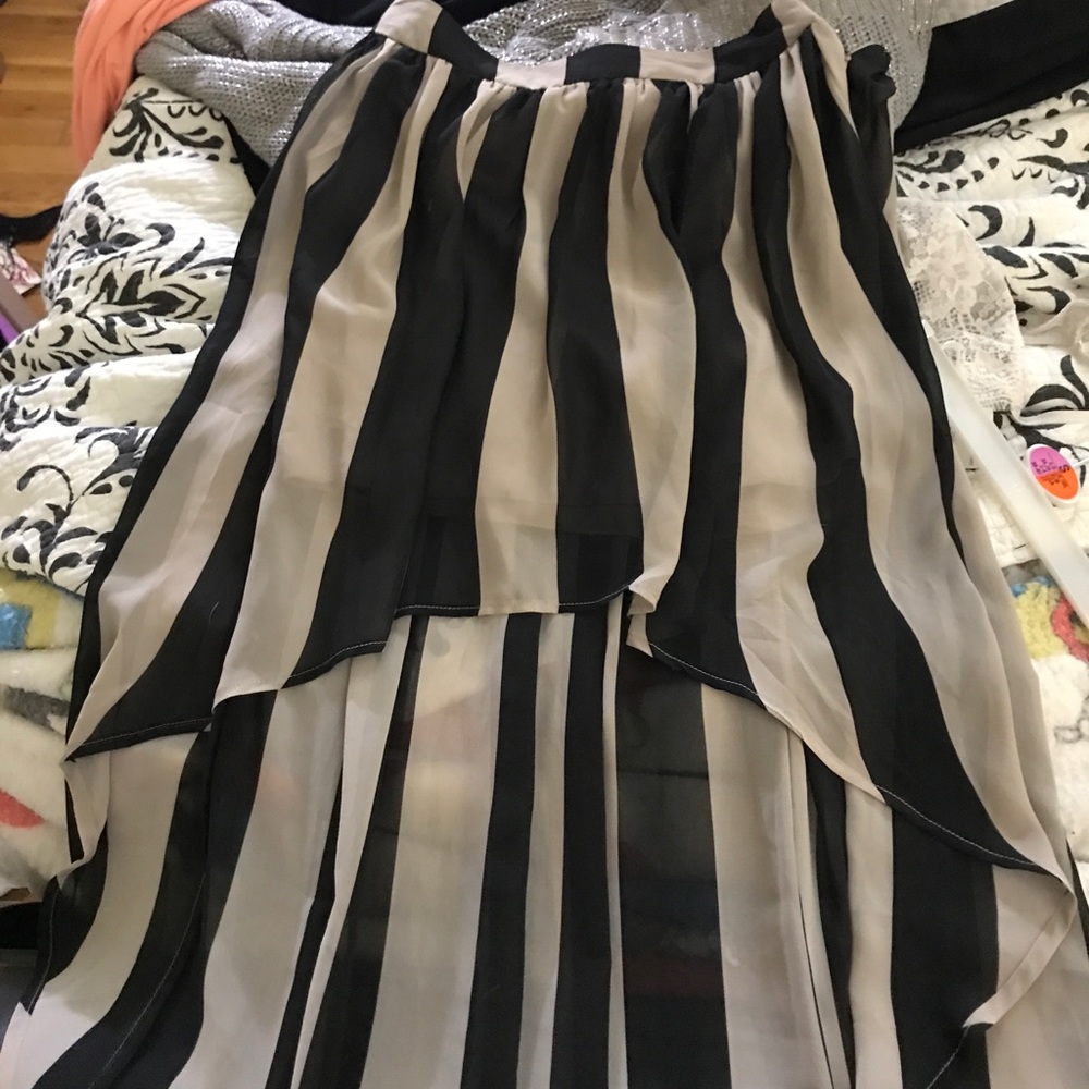 Striped high low skirt